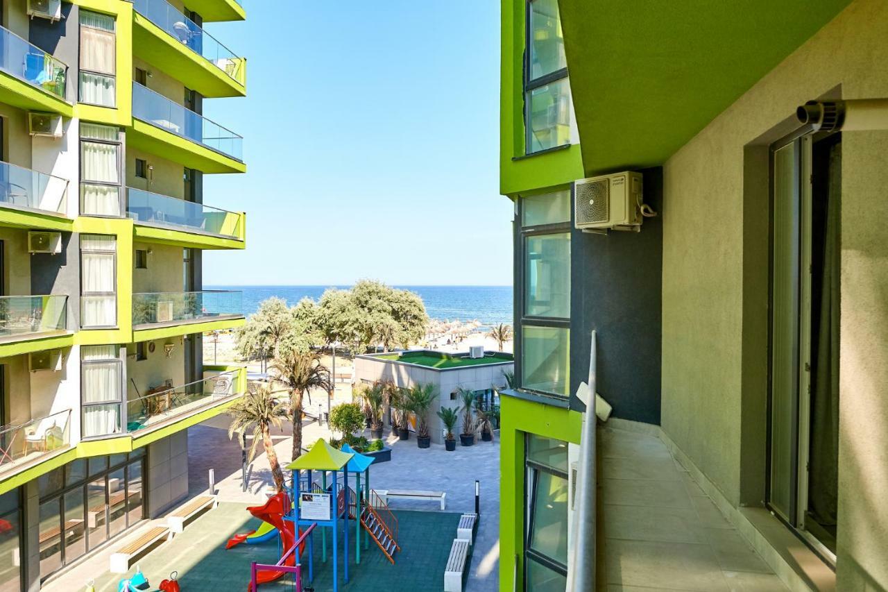 Deluxe Apartment Spa N Pools Beach Resort Navodari Exterior photo